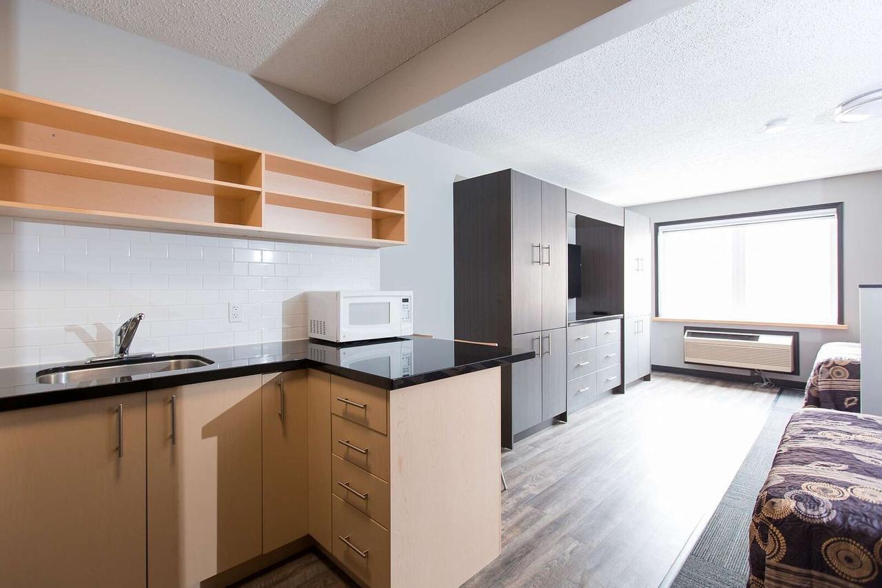 Residence & Conference Centre - Kitchener-Waterloo المظهر الخارجي الصورة