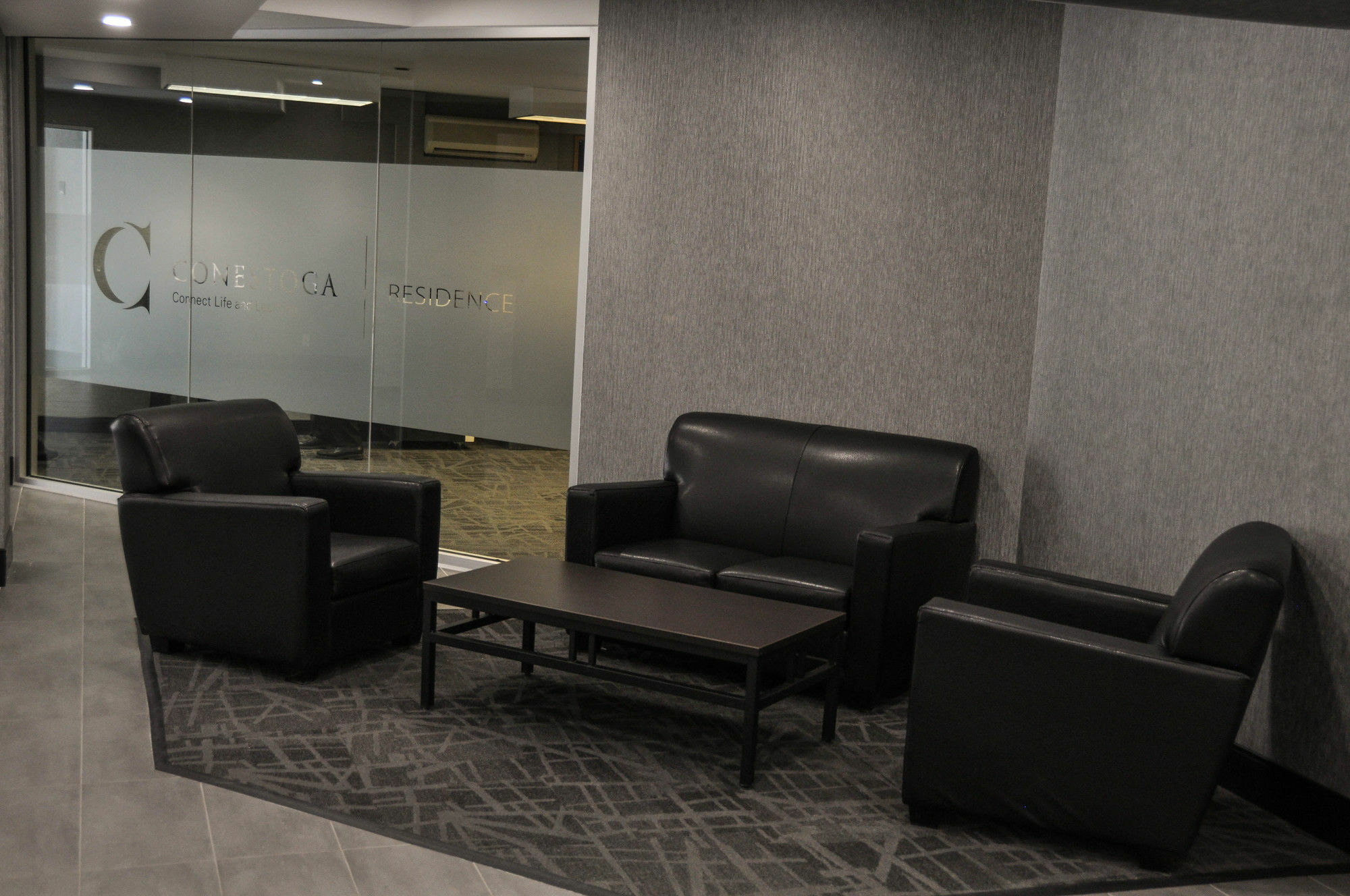 Residence & Conference Centre - Kitchener-Waterloo المظهر الخارجي الصورة